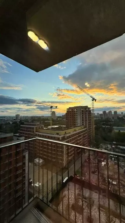 Студия Свердловская область, Екатеринбург ул. Пехотинцев, 2Г (24.9 м) - Фото 1