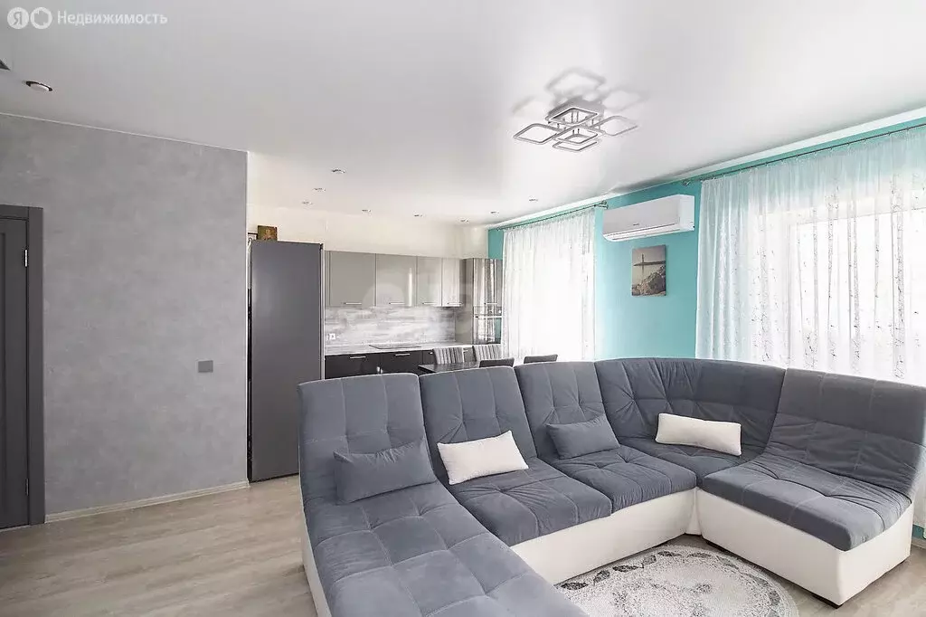Квартира-студия: Тюмень, улица Мебельщиков, 6 (48.3 м) - Фото 2