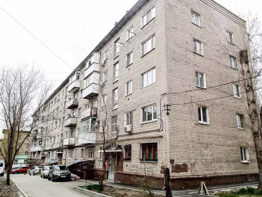 2-к кв. Саратовская область, Саратов ул. 2-я Садовая, 120 (43.0 м) - Фото 0