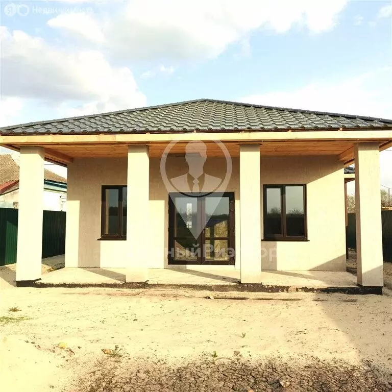 Дом в Рязанская область, Шацкий муниципальный округ, село Токарево (70 ... - Фото 1