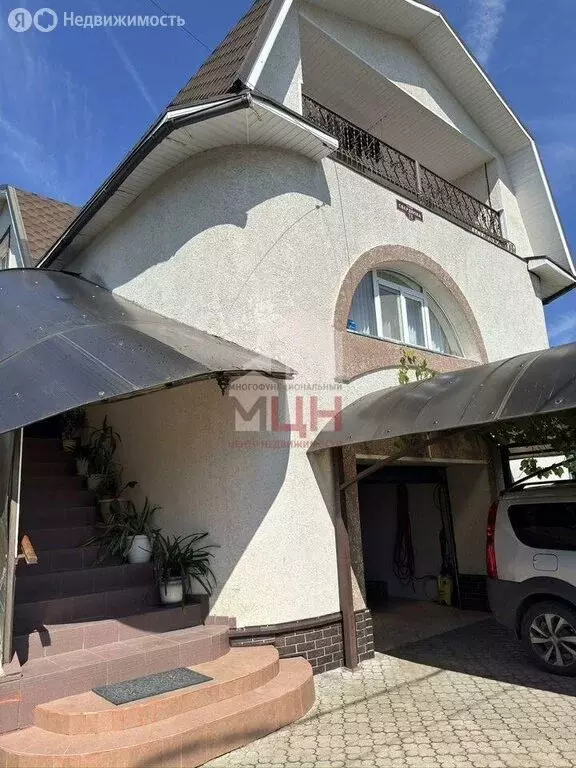 Дом в Конаково, улица Свердлова (300 м) - Фото 1