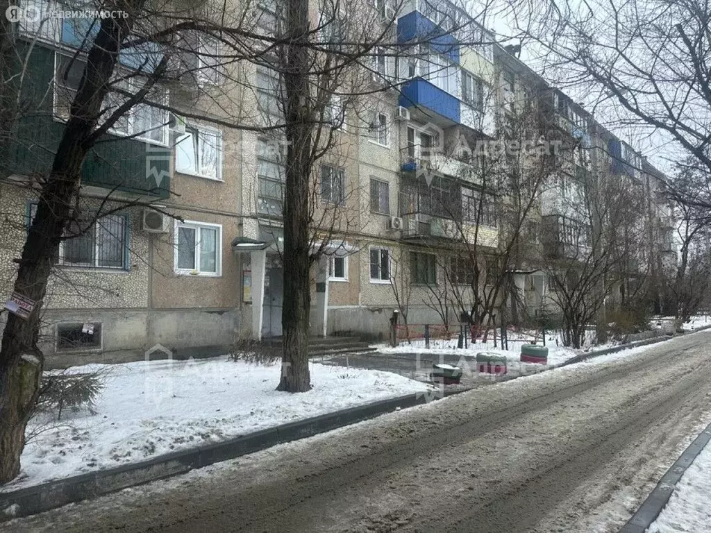 3-комнатная квартира: Волгоград, улица 50-летия ВЛКСМ, 4 (47.9 м) - Фото 2