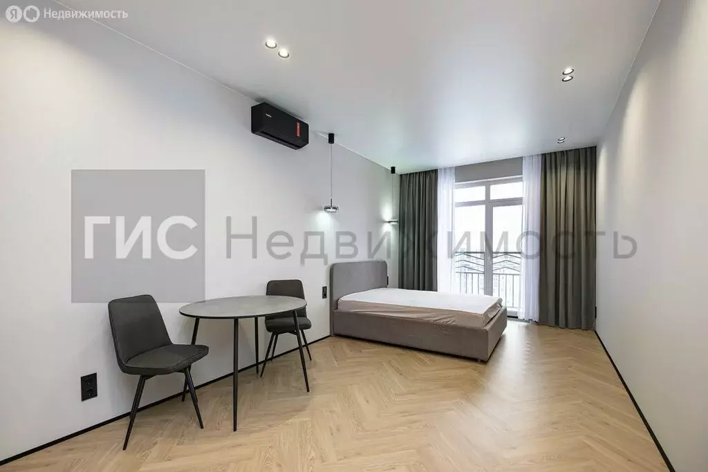 Квартира-студия: Новосибирск, улица Владимира Заровного, 6 (35 м) - Фото 1