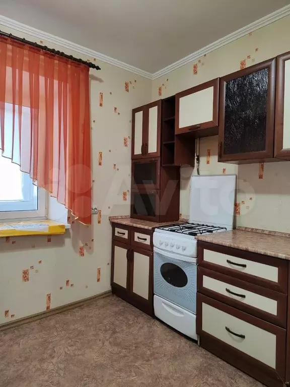 1-к. квартира, 40 м, 9/10 эт. - Фото 1