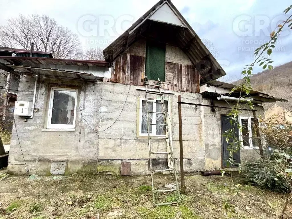 Дом в Краснодарский край, Сочи городской округ, с. Хлебороб ул. ... - Фото 0