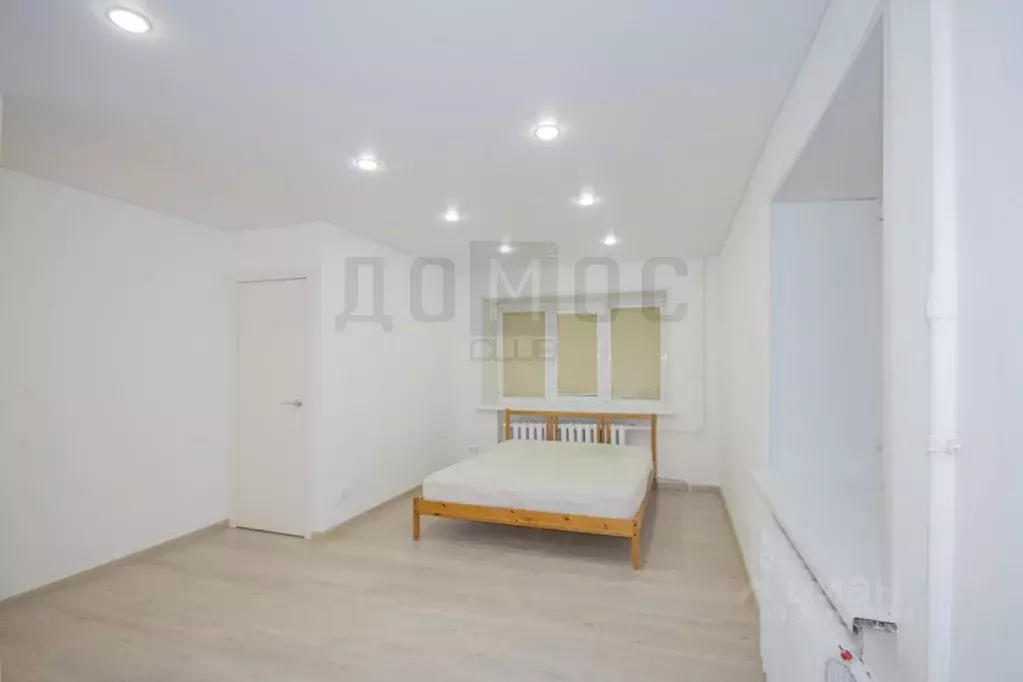 1-к кв. Свердловская область, Екатеринбург ул. Кобозева, 120 (30.8 м) - Фото 1