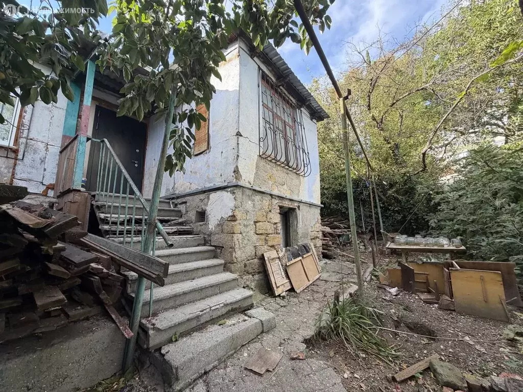 2-комнатная квартира: Ялта, улица Кирова, 95 (50.7 м) - Фото 2