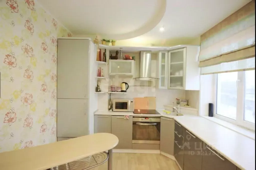 3-к кв. Ямало-Ненецкий АО, Ноябрьск ул. Ленина, 42 (65.0 м) - Фото 1