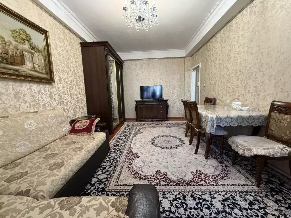 2-к кв. Дагестан, Махачкала ул. Нигматулы Магомедова, 85А (52.0 м) - Фото 1