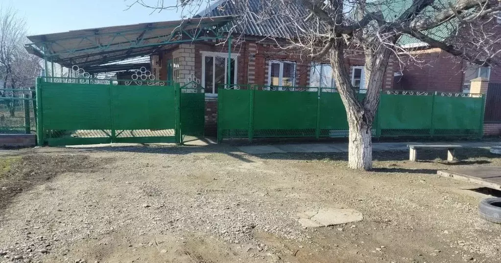 Дом в Краснодарский край, Тимашевск Свободная ул., 46А (75 м) - Фото 0