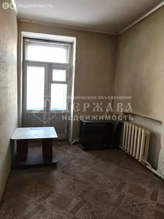 3-комнатная квартира: Кемерово, Светлая улица, 9 (53 м) - Фото 0