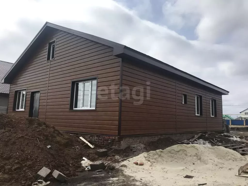 Дом в Оренбургская область, Оренбургский район, Красноуральский ... - Фото 1