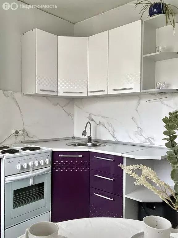 3-комнатная квартира: Иркутск, улица Баумана, 218 (59.4 м) - Фото 2
