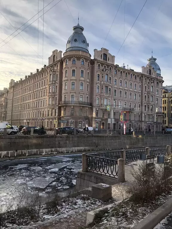 Комната 16 м в 7-к., 2/6 эт. - Фото 0