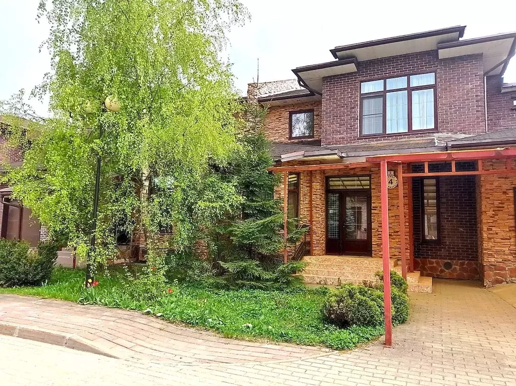 Таунхаус в Московская область, Красногорск Кленово кп, ул. ... - Фото 1