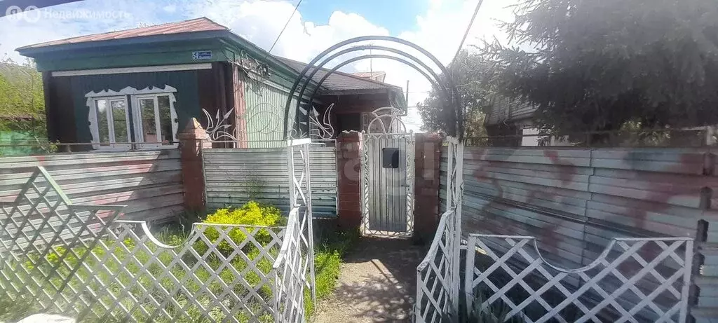 Дом в Балашовский район, рабочий посёлок Пинеровка, улица Калинина ... - Фото 1