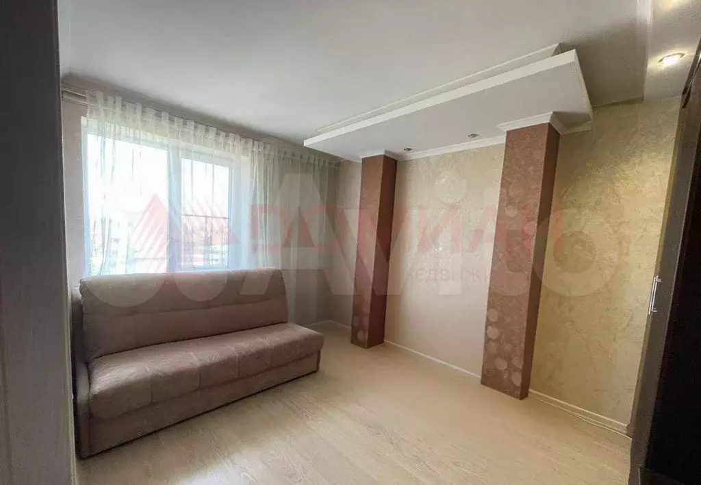 1-к. квартира, 37,5 м, 4/10 эт. - Фото 1