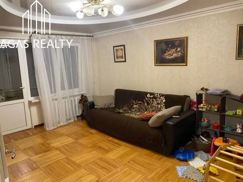 3-к кв. Ставропольский край, Кисловодск Азербайджанская ул., 19 (68.7 ... - Фото 1