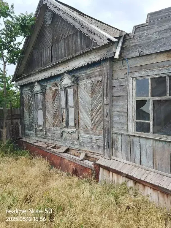 Дом в Астраханская область, Икрянинский район, с. Оранжереи ул. ... - Фото 0