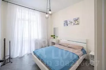 2-к кв. Удмуртия, Ижевск Молодежная ул., 107Д (40.0 м) - Фото 0