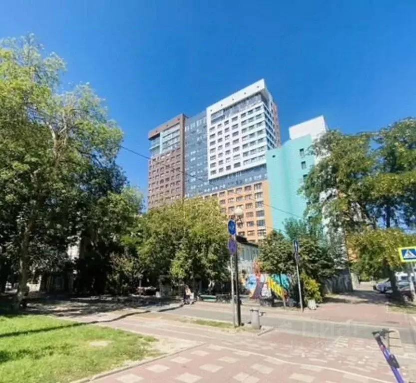 2-к кв. Ростовская область, Ростов-на-Дону просп. Чехова, 63 (75.0 м) - Фото 0