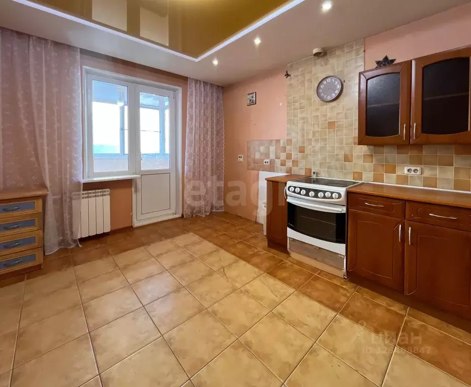 4-к кв. Челябинская область, Челябинск ул. Братьев Кашириных, 54 (78.6 ... - Фото 2