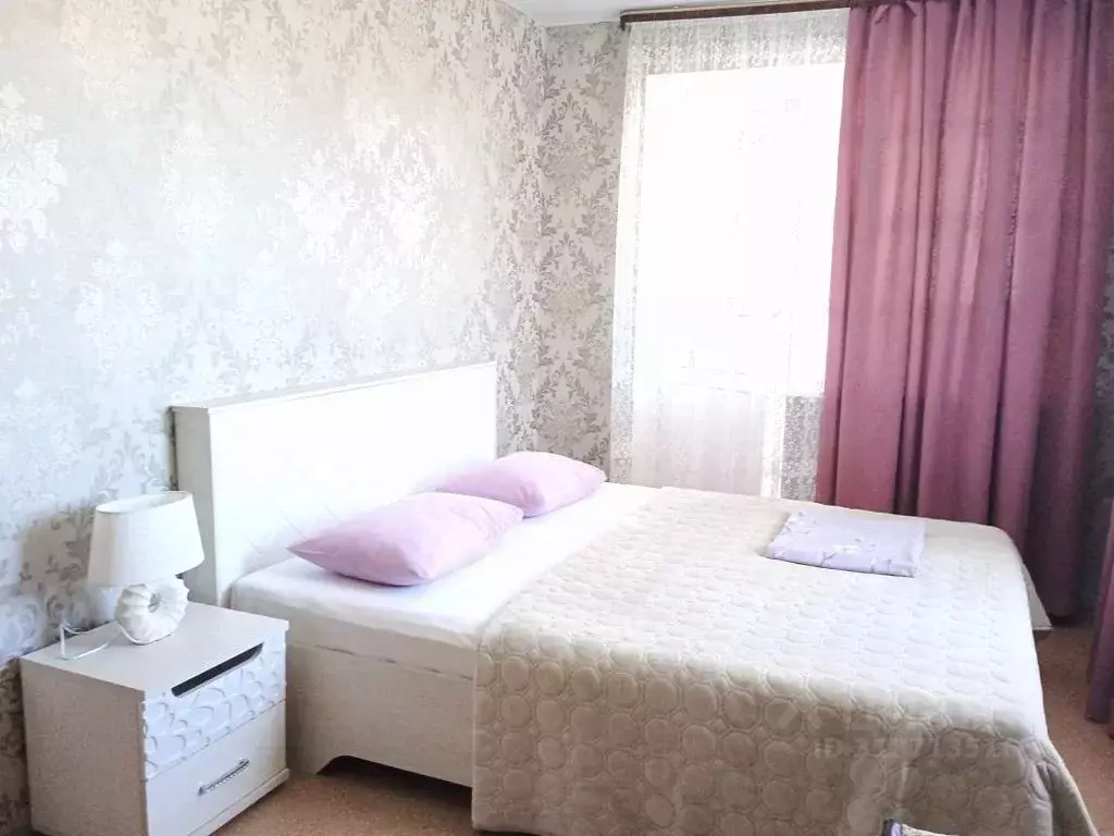 2-к кв. Воронежская область, Воронеж Московский просп., 124 (80.0 м) - Фото 0