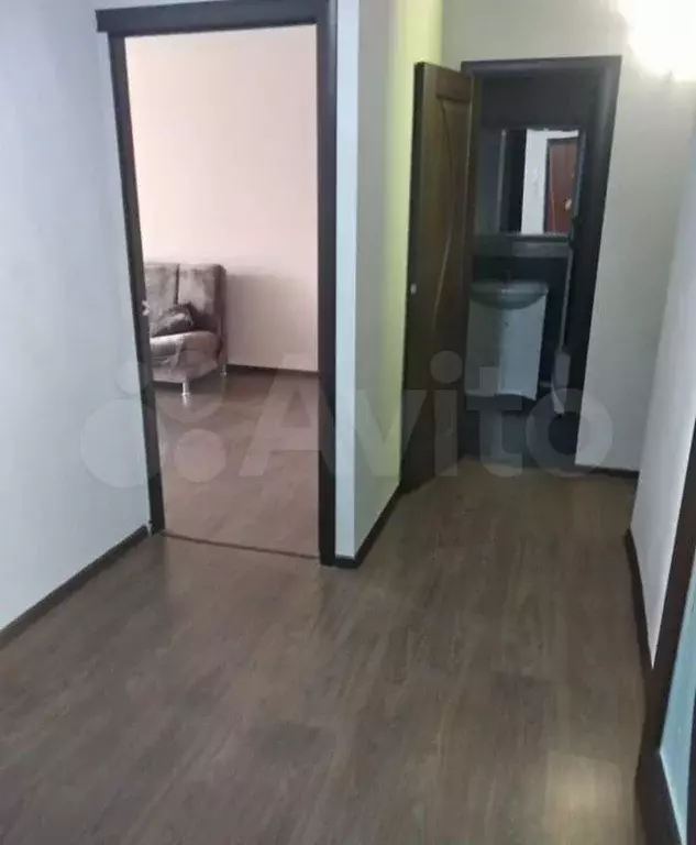 2-к. квартира, 56 м, 2/5 эт. - Фото 1