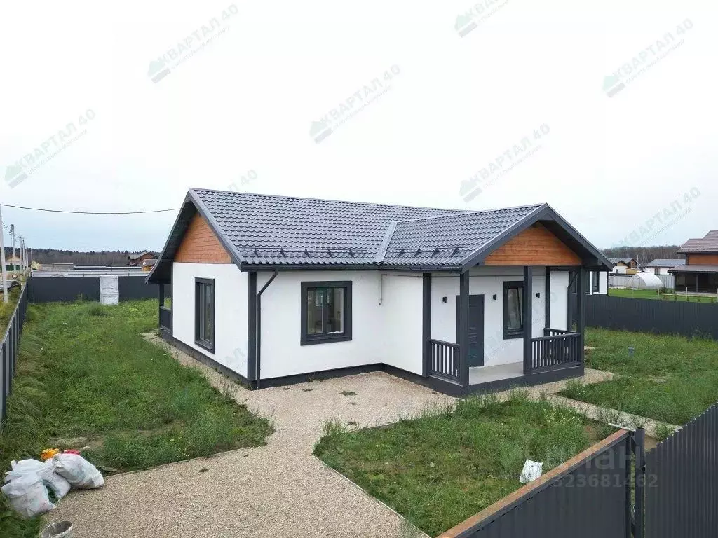 Дом в Калужская область, Жуковский муниципальный округ, Чубарово ... - Фото 1