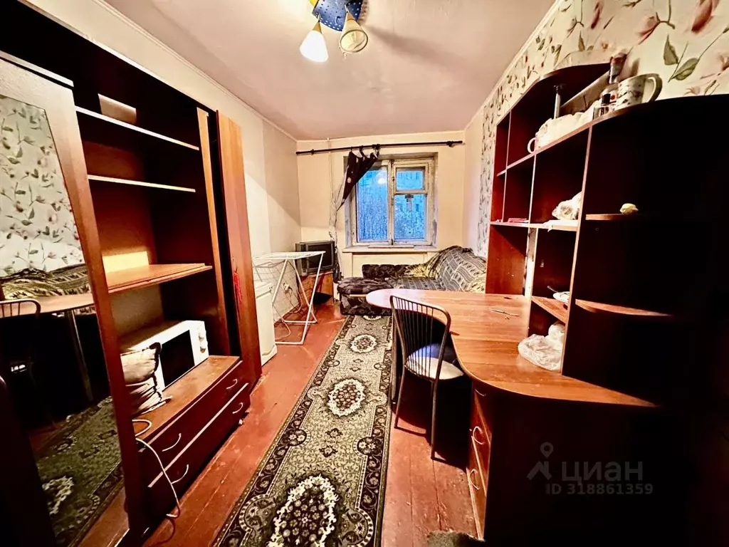 Комната Мурманская область, Мурманск ул. Александрова, 8 (13.0 м) - Фото 0