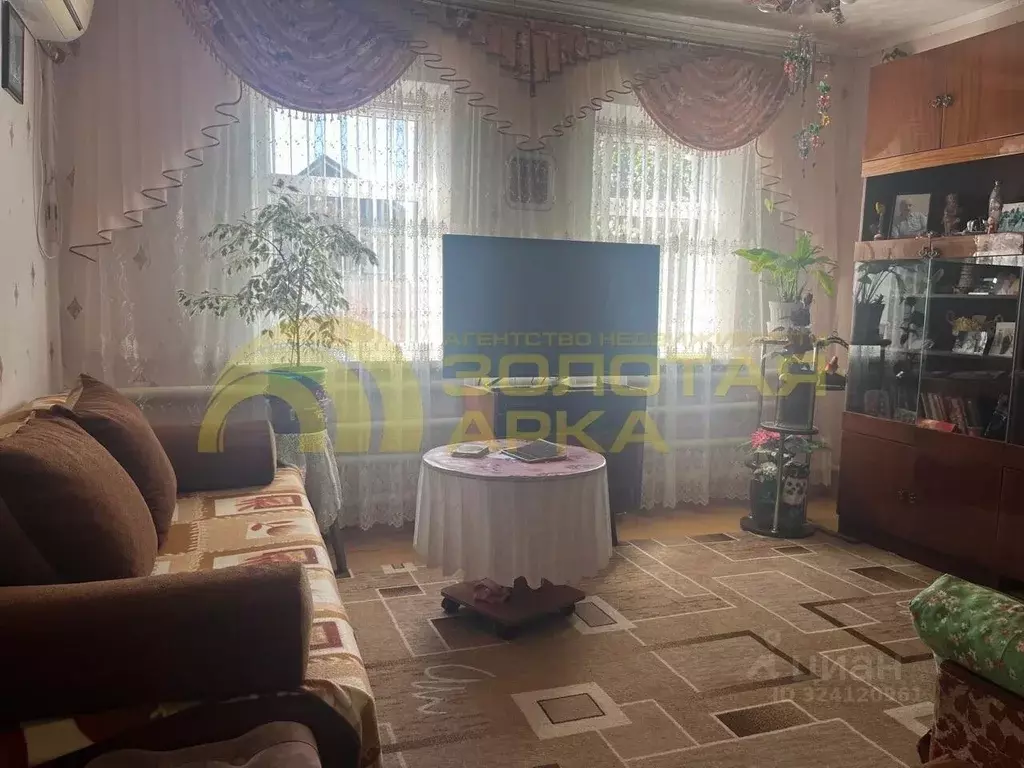 Дом в Краснодарский край, Крымский район, Варениковская ст-ца Красная ... - Фото 2