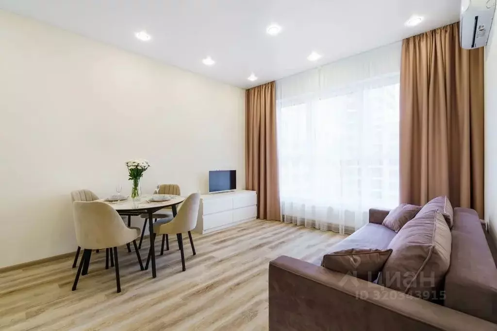 1-к кв. Томская область, Томск Комсомольский просп., 48Б (52.0 м) - Фото 2