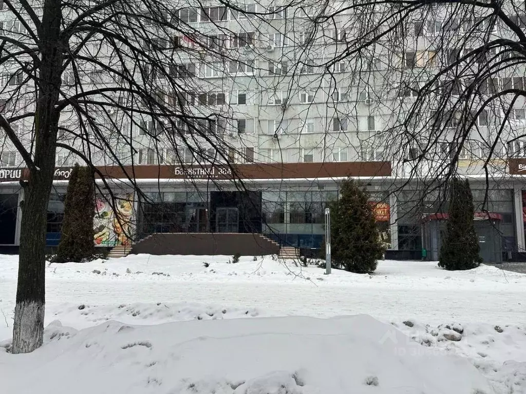 Помещение свободного назначения в Татарстан, Набережные Челны просп. ... - Фото 1