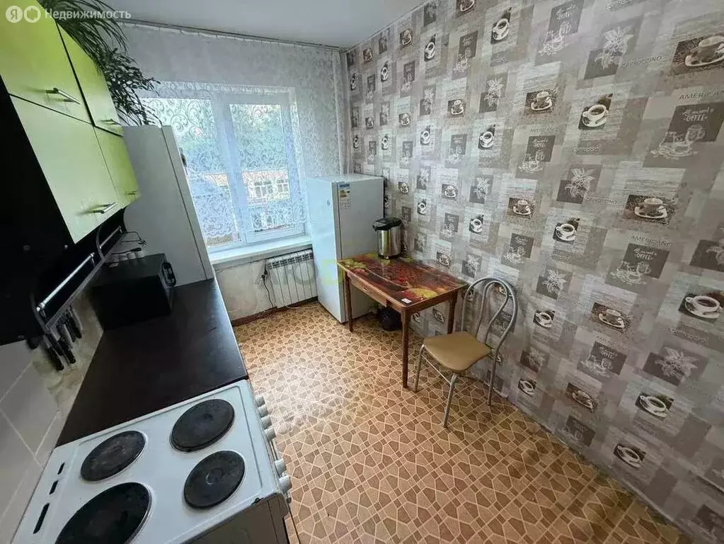 2-комнатная квартира: Барнаул, улица Монтажников, 5 (45.5 м) - Фото 2