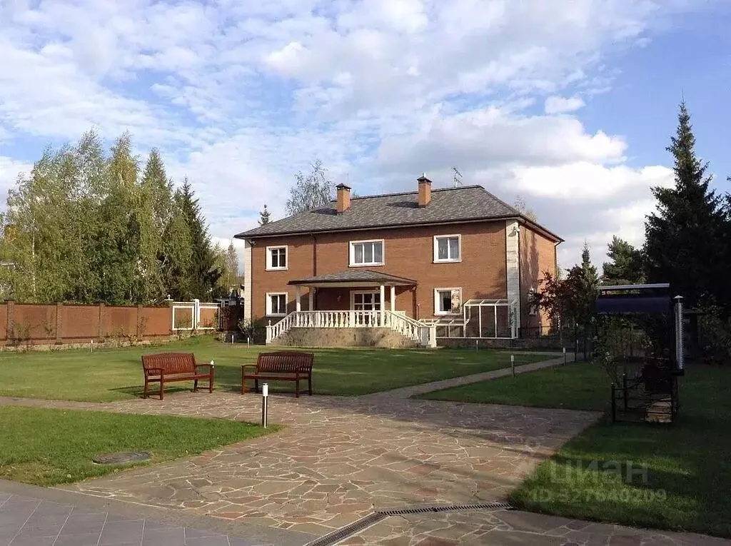 Дом в Московская область, Одинцовский городской округ, с. Знаменское  ... - Фото 2