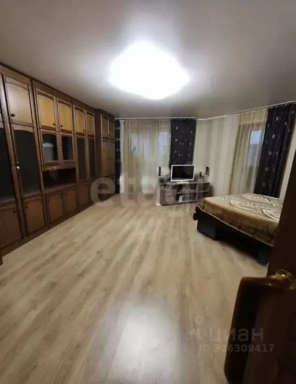 1-к кв. Калужская область, Калуга ул. Гурьянова, 18к2 (48.4 м) - Фото 2