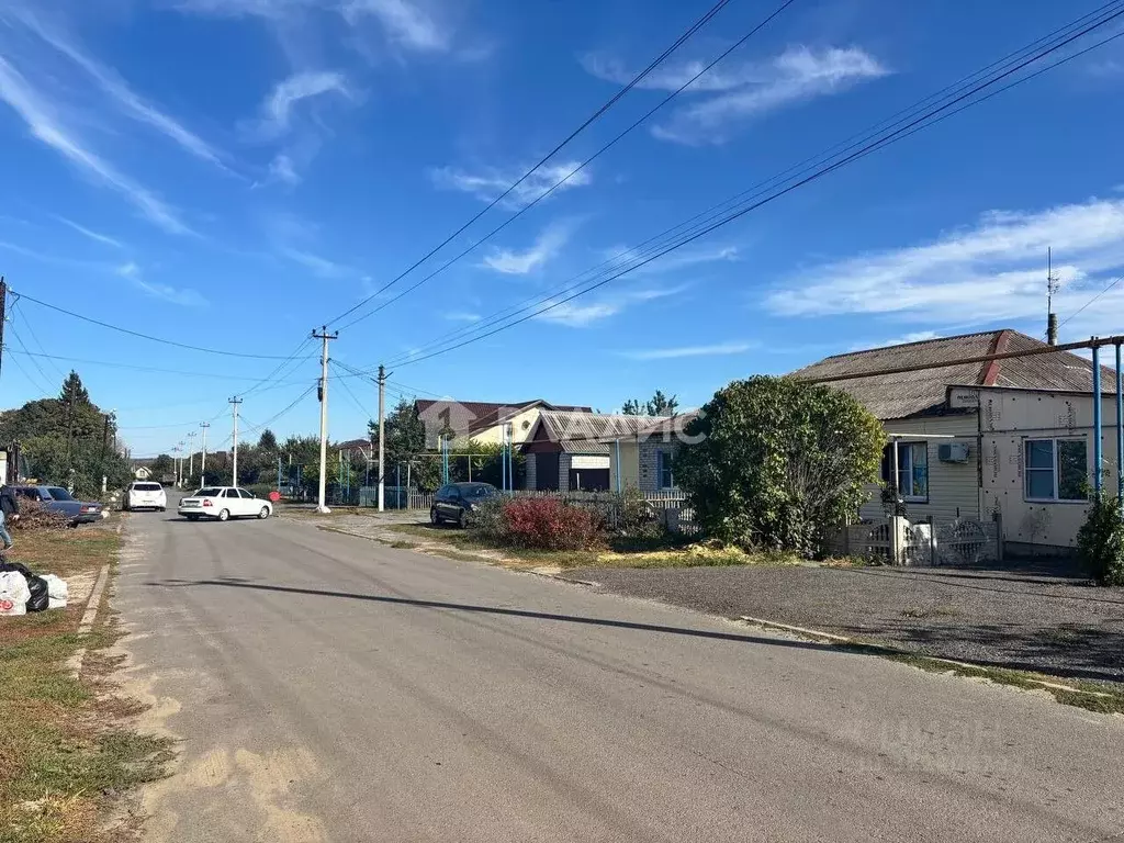 2-к кв. Белгородская область, Старооскольский городской округ, с. ... - Фото 0