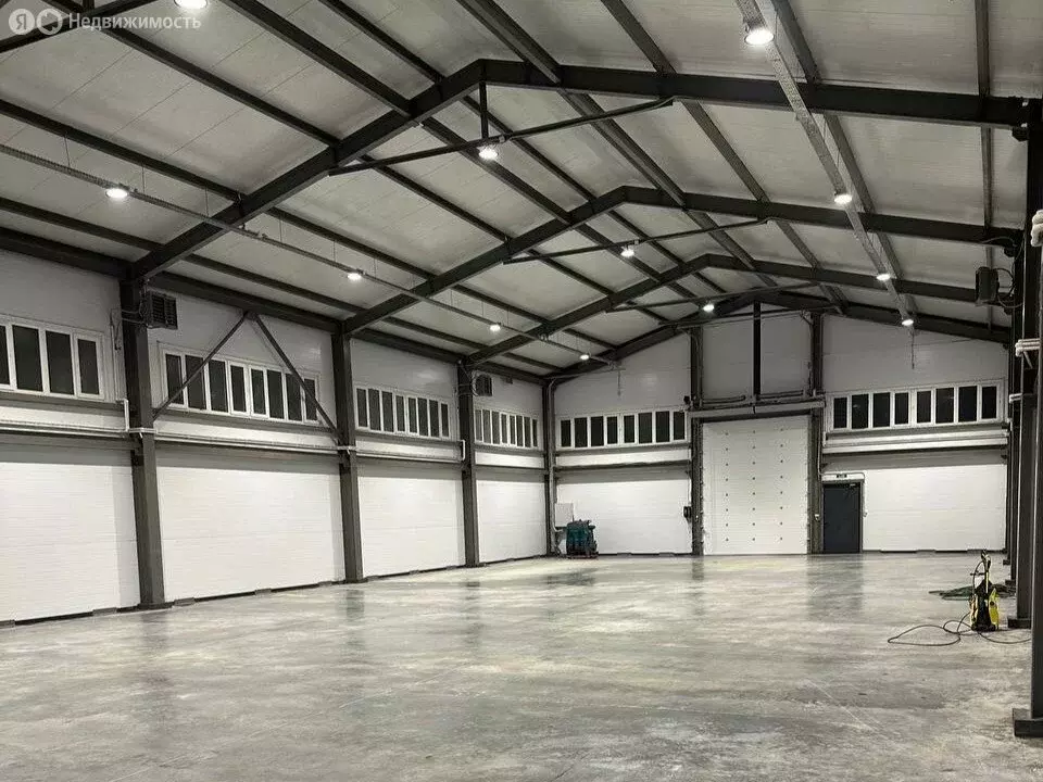 Склад (2200 м) - Фото 1