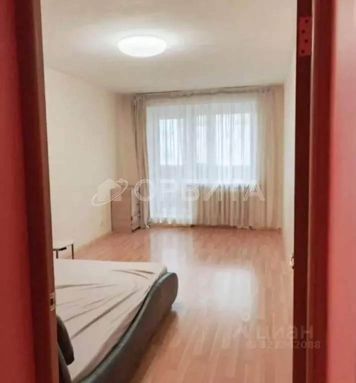 3-к кв. Тюменская область, Тюмень ул. Мельникайте, 138 (89.2 м) - Фото 2