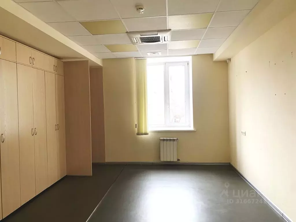 Офис в Омская область, Омск Тарская ул., 14 (154 м) - Фото 1