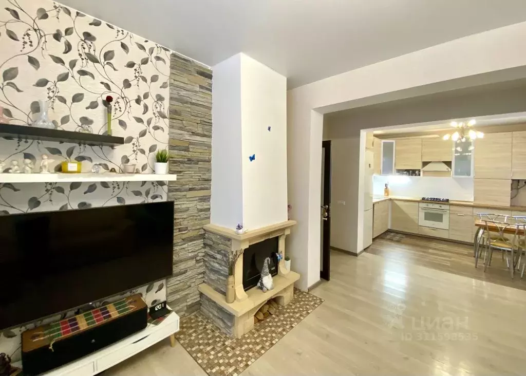 Дом в Новгородская область, Новгородский район, Савинское с/пос, пос. ... - Фото 2