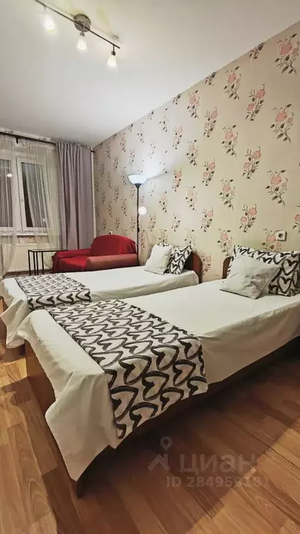 1-к кв. Челябинская область, Магнитогорск ул. Труда, 27/1 (32.0 м) - Фото 1