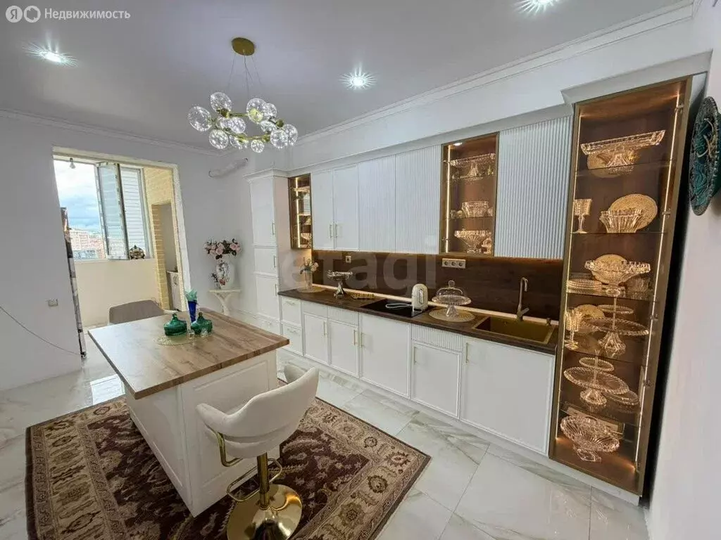 2-комнатная квартира: Магас, Набережная улица, 13 (105 м) - Фото 2
