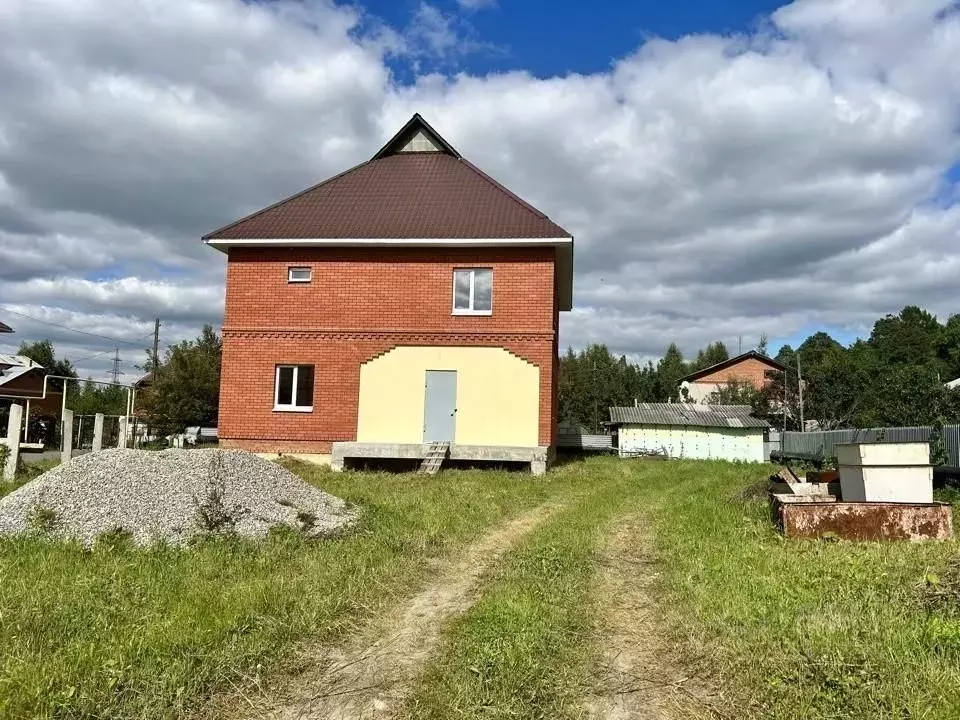 Дом в Свердловская область, Среднеуральск Сосновая ул., 1 (165 м) - Фото 2