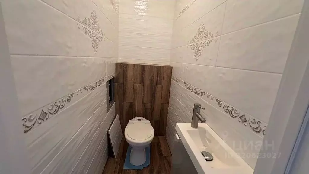 3-к кв. Оренбургская область, Оренбург ул. Фронтовиков, 8/2 (75.0 м) - Фото 1