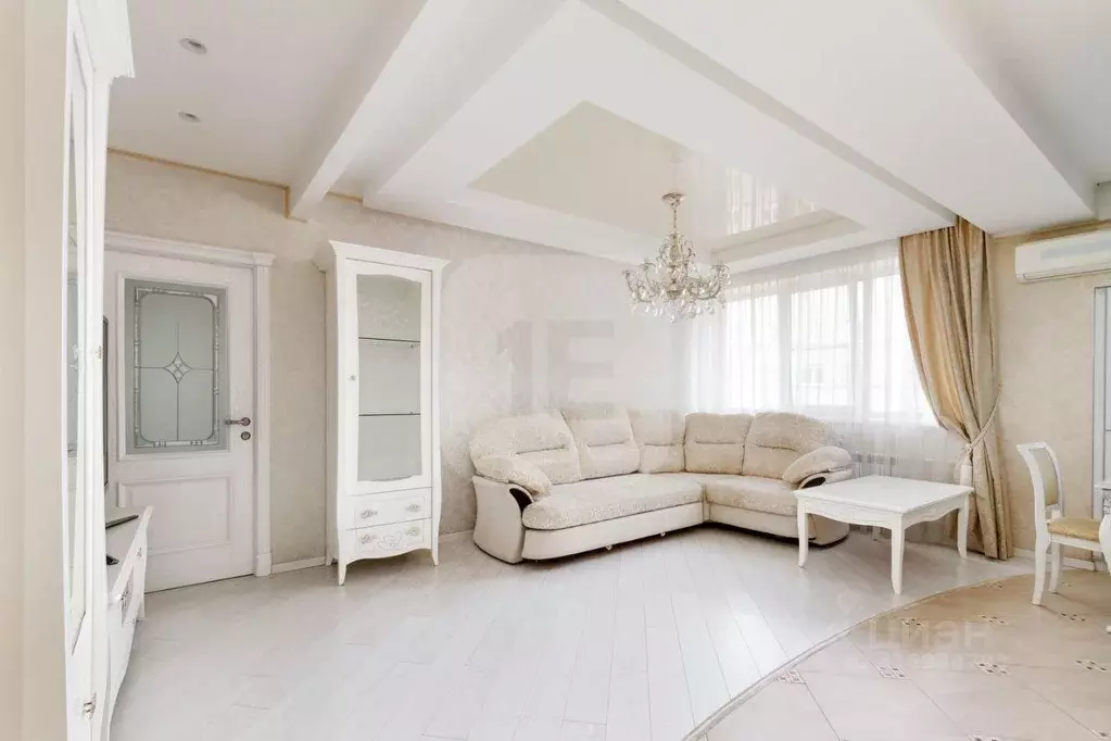 Квартира, 2 комнаты, 76.7 м - Фото 0