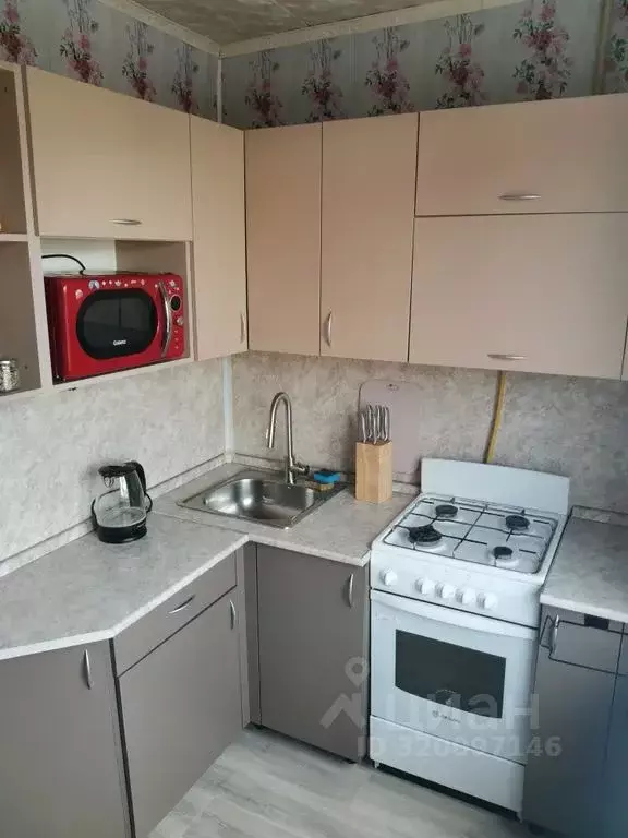 1-к кв. Владимирская область, Гусь-Хрустальный 2-я Народная ул., 9 ... - Фото 2