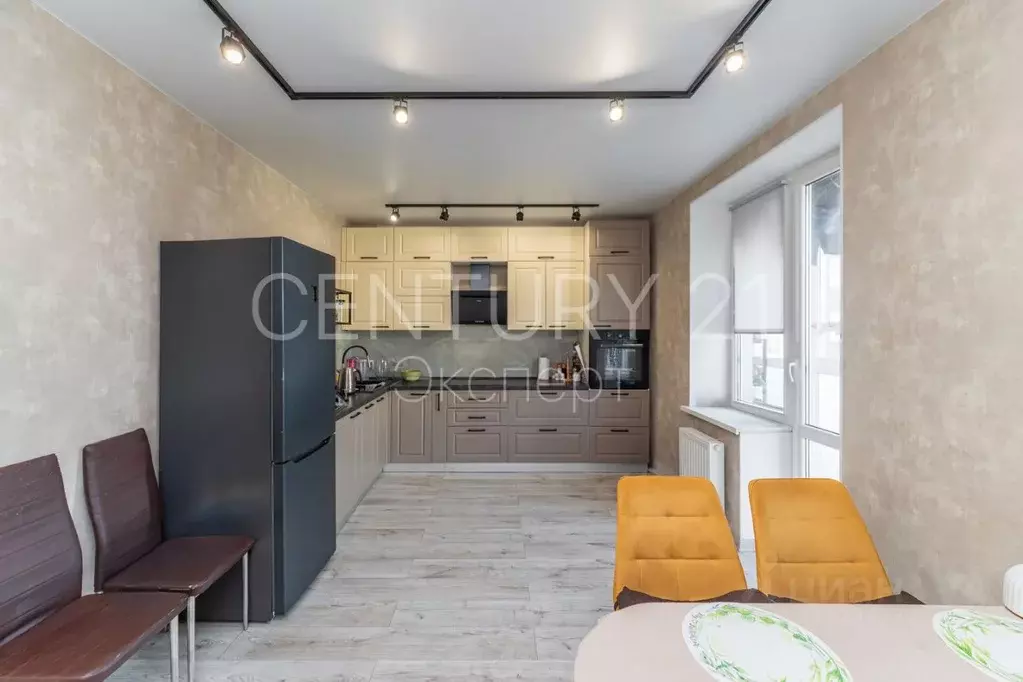 3-к кв. Калининградская область, Калининград бул. Борисовский, 11 ... - Фото 1