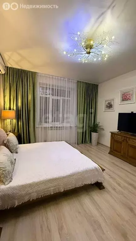 4-комнатная квартира: Владикавказ, улица Маркуса, 4 (150 м) - Фото 2