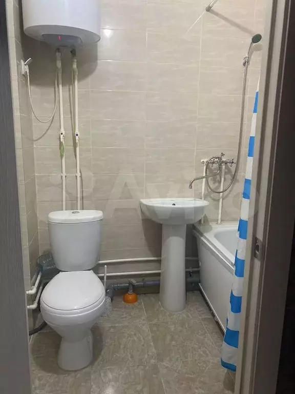 1-к. квартира, 40 м, 3/17 эт. - Фото 0